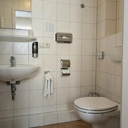 Zum Bierschorsch Hotel Gründau